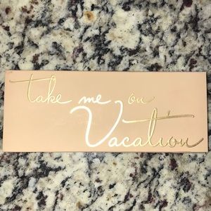 Kylie Take Me On Vacation palette